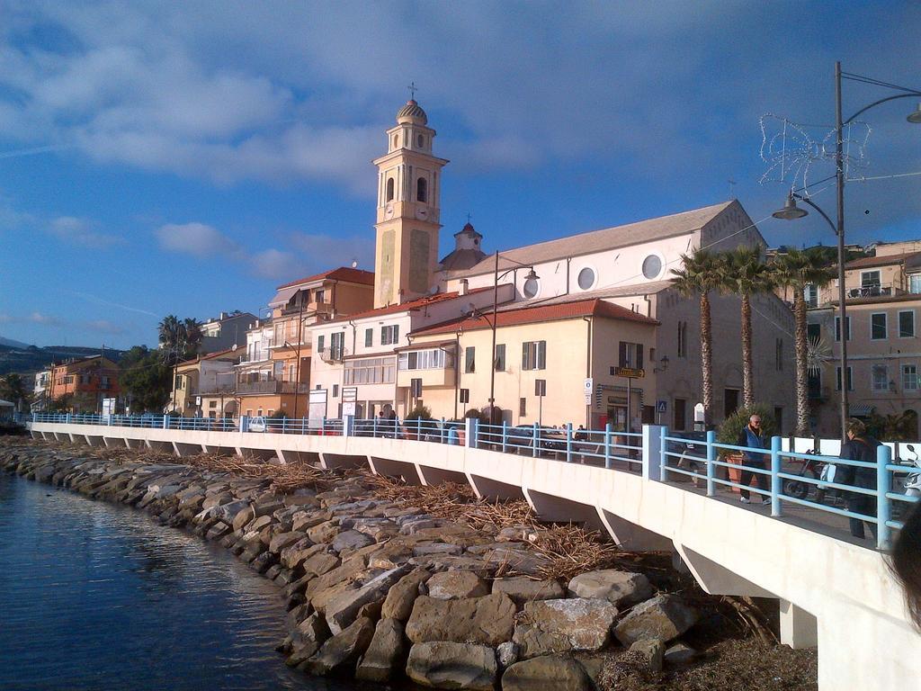 Campingplatz Camper Village Santo Stefano al Mare